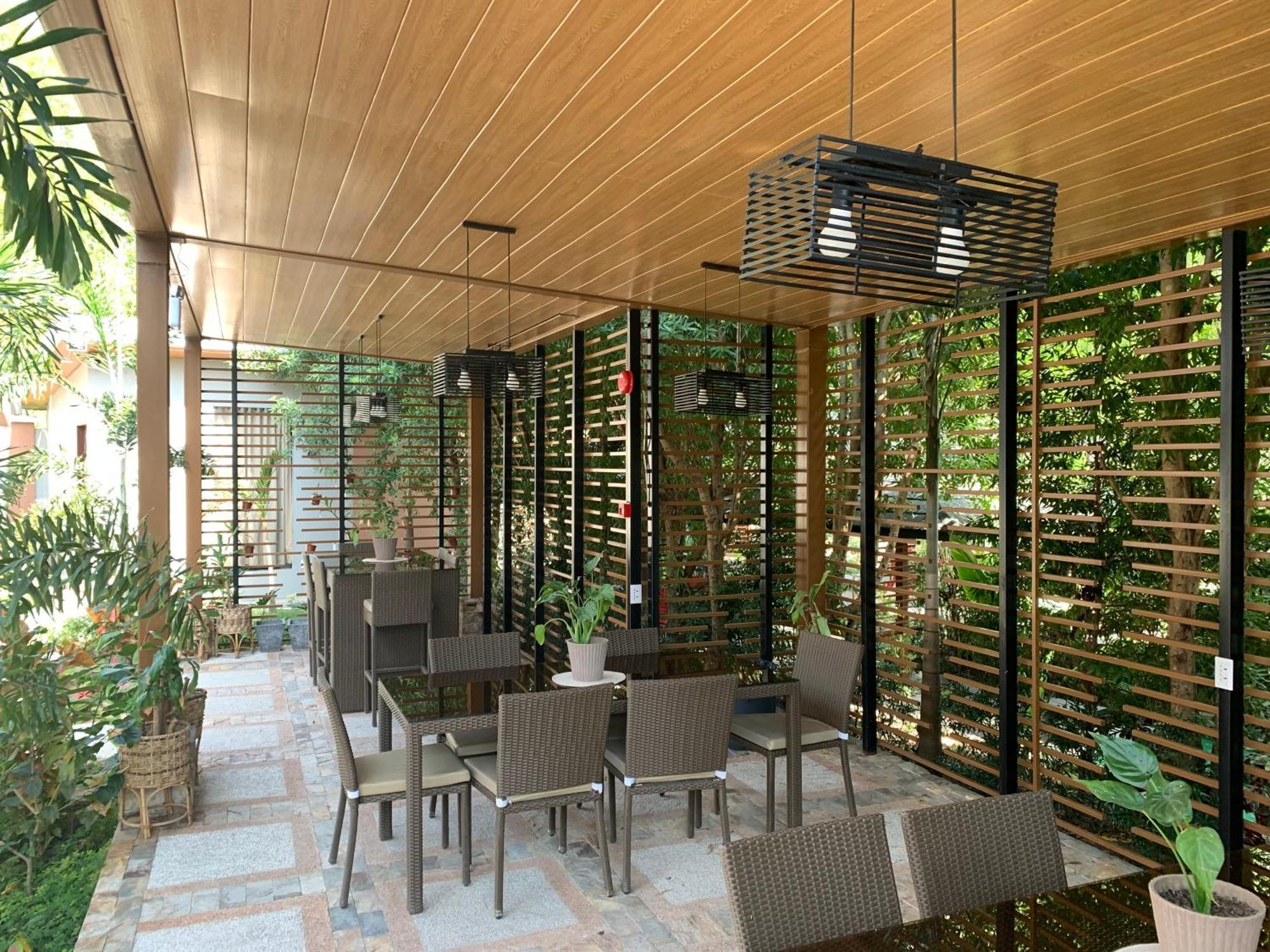 Armando'S Garden Resort And Restaurant Anao Εξωτερικό φωτογραφία